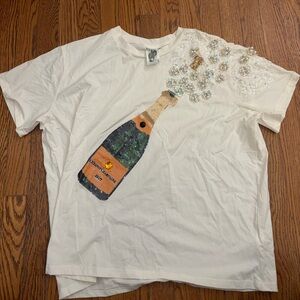 QUEEN OF SPARKLES SEQUIN CHAMPAGNE TEE 🍾✨